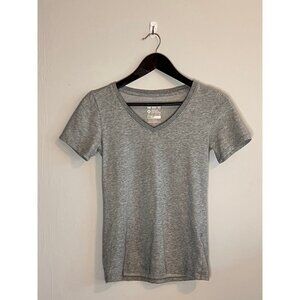 Nike Tee T-Shirt Size XS Gray V Neck Short Sleeve Athletic Cut Dri Fit Womens